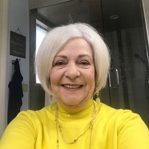 Meet your Posher, Janet